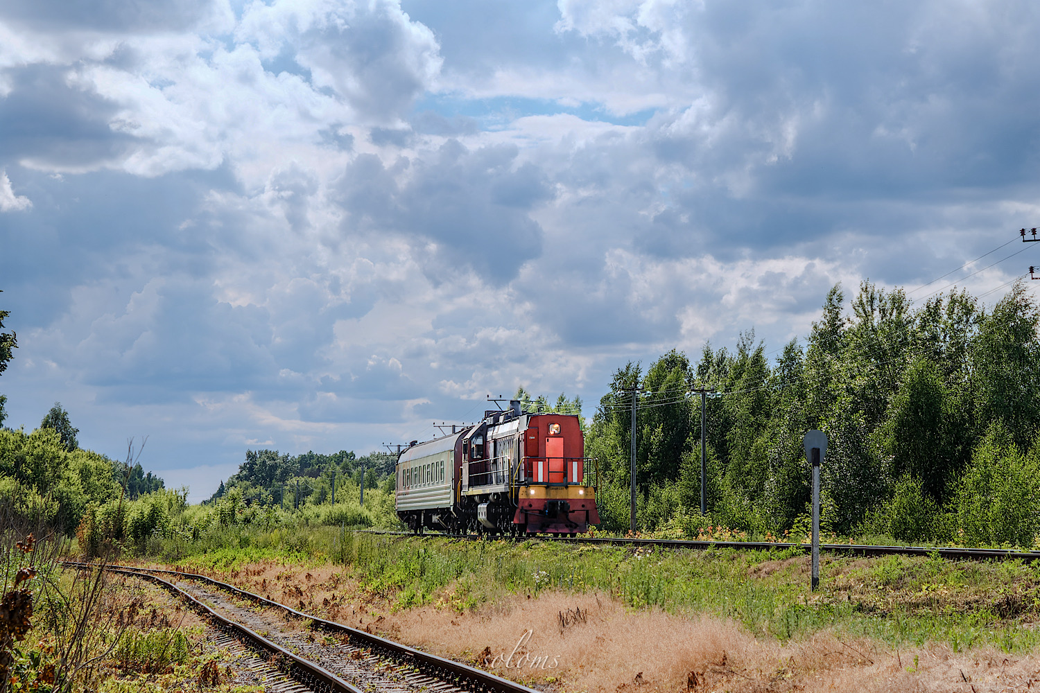 ТЭМ18ДМ-2207