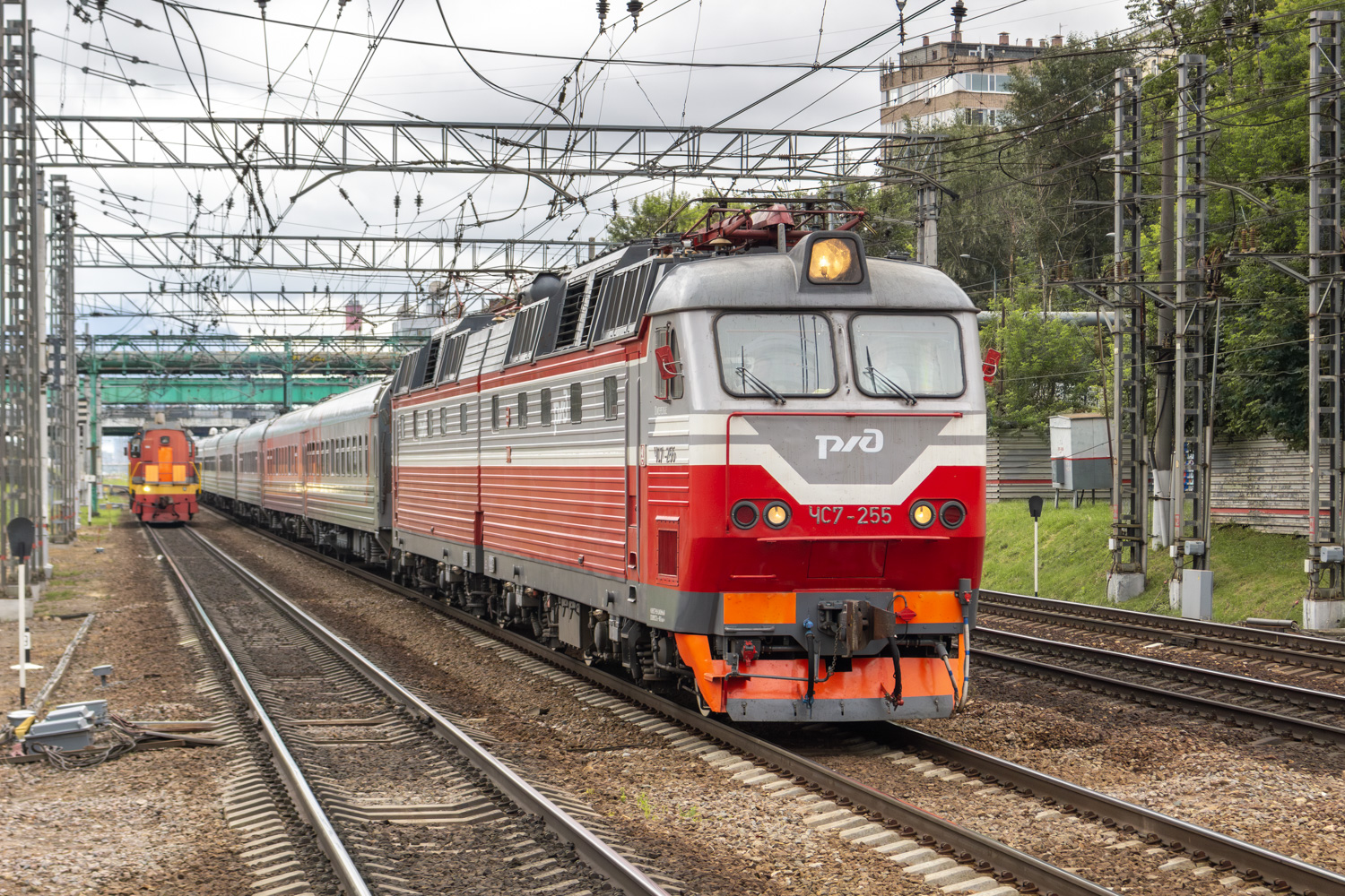 ЧС7-255