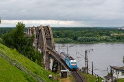 895 КБ