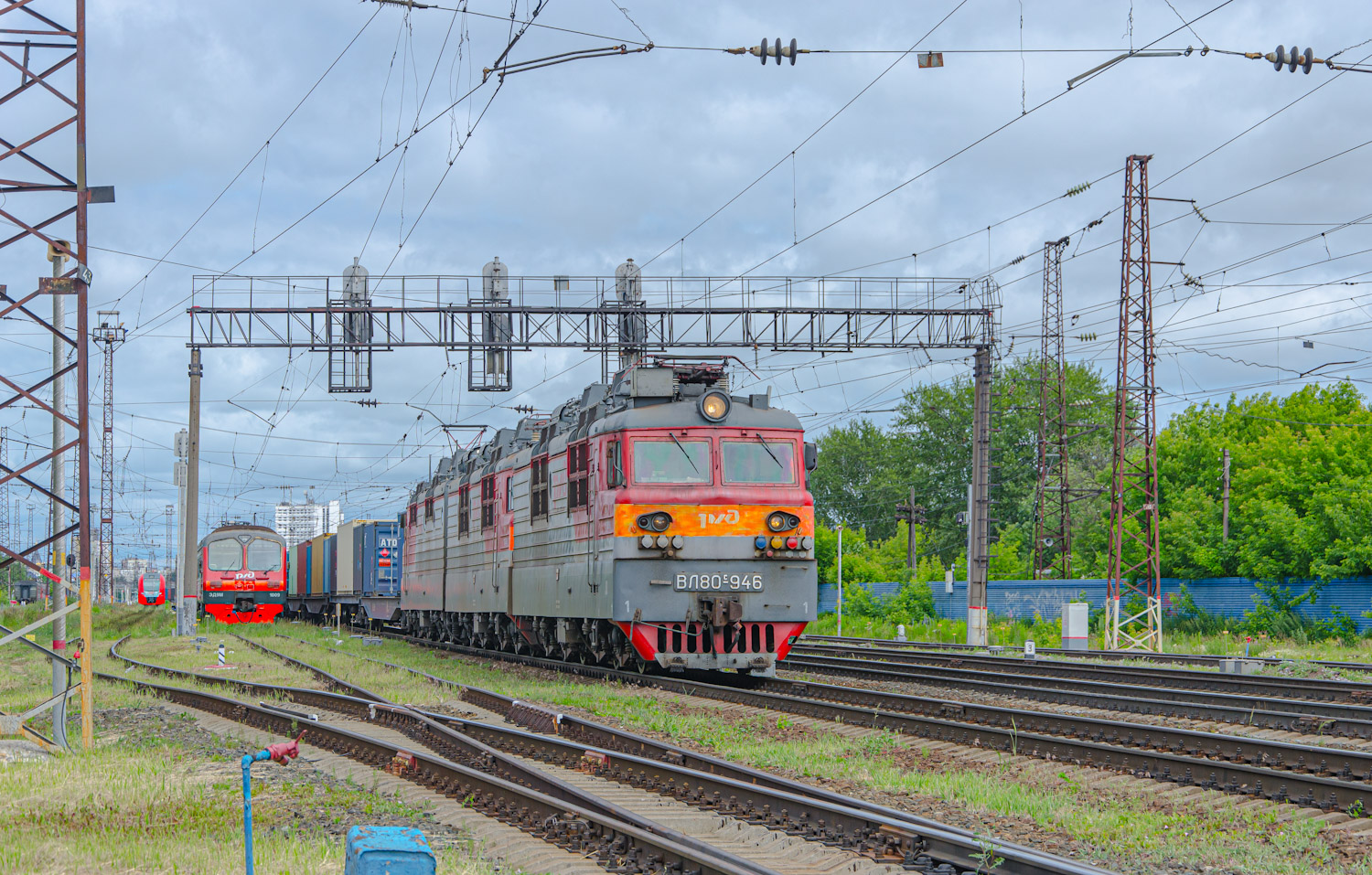 ВЛ80С-946