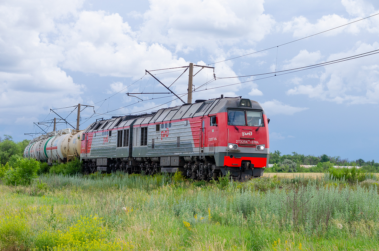 2ТЭ25КМ-0764