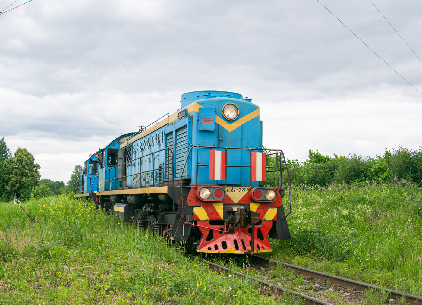 ТЭМ2-1327