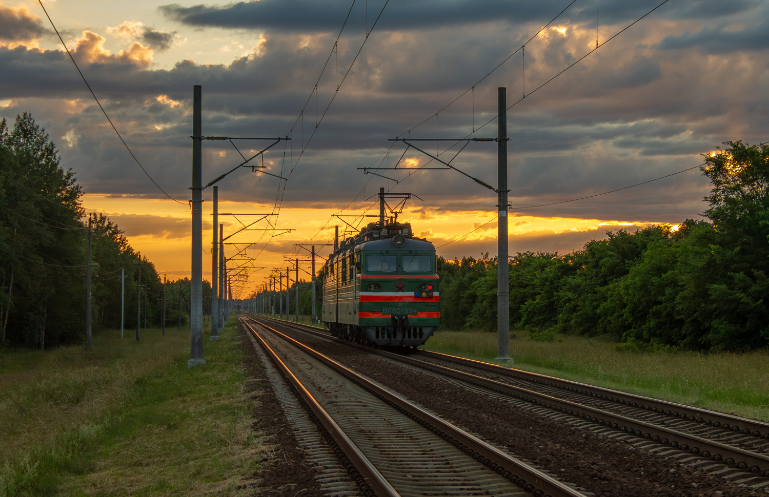 ВЛ80С-594