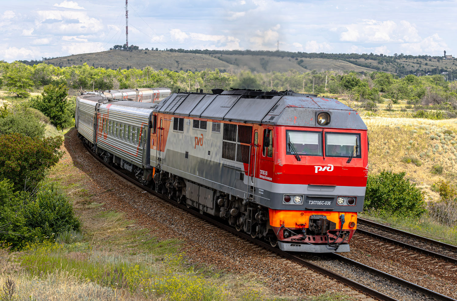 ТЭП70БС-036