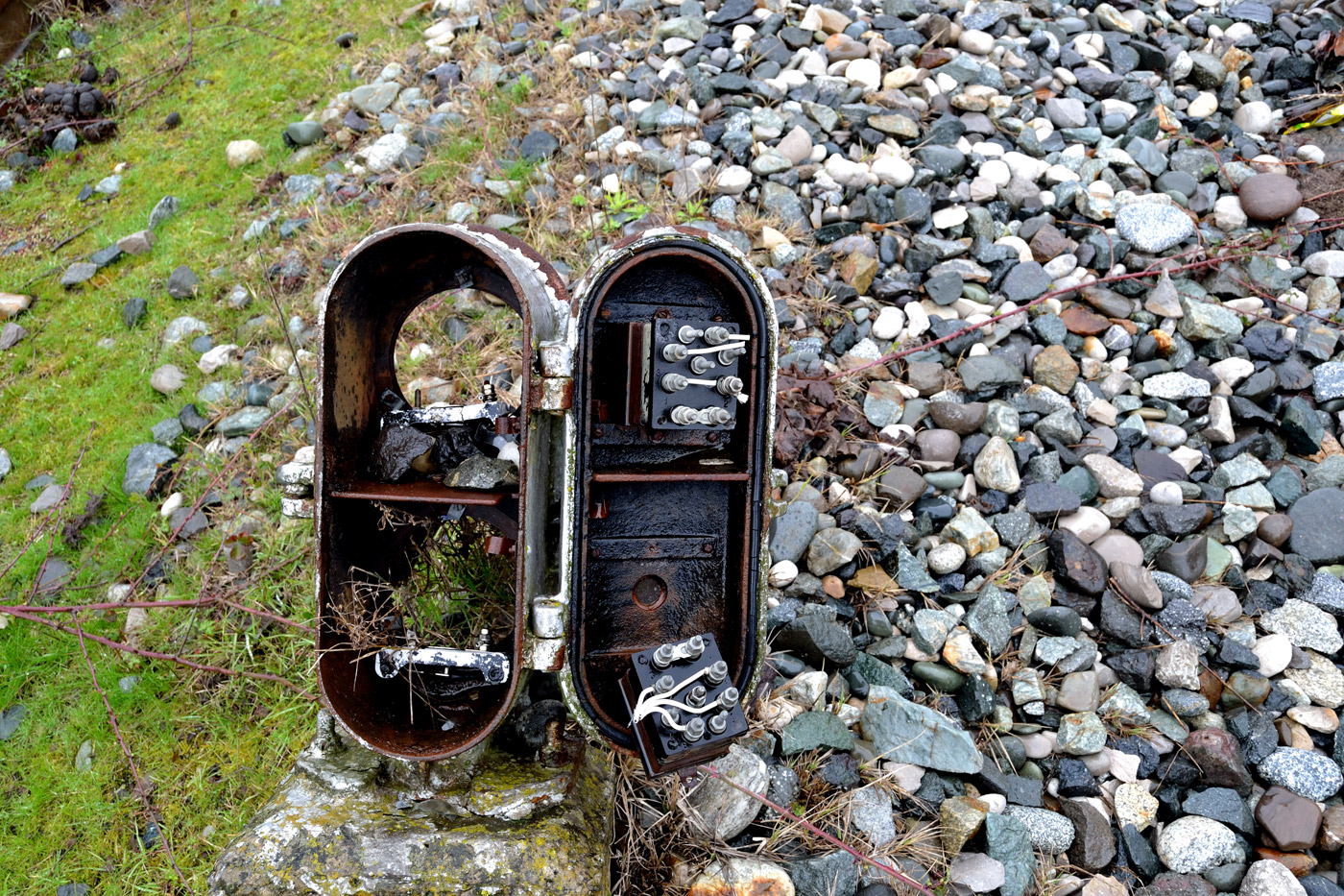 Abkhazian Railway &mdash; Stations and stretches