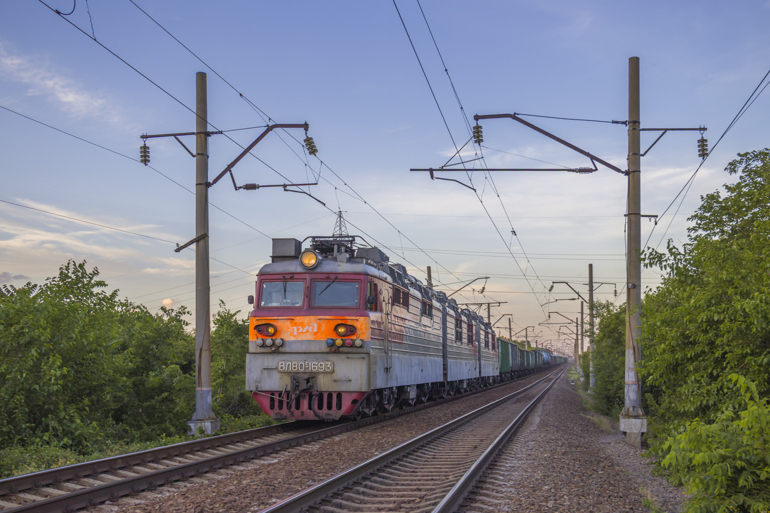 ВЛ80С-1693