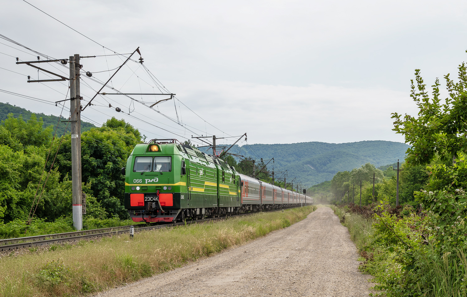 2ЭС4К-066