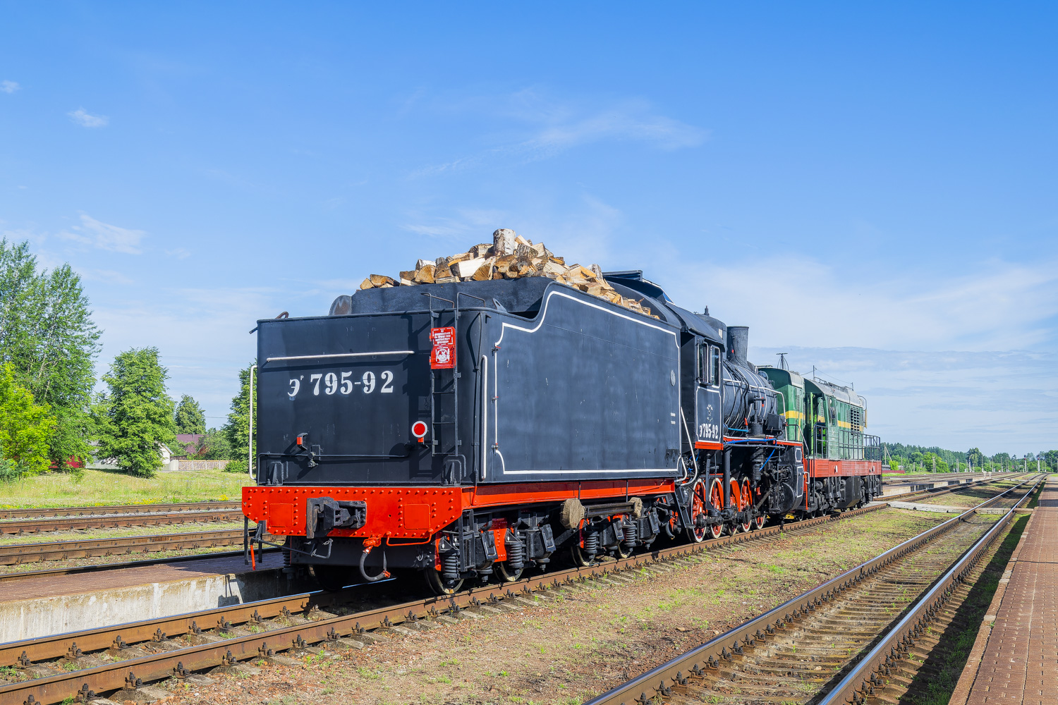 Эр795-92