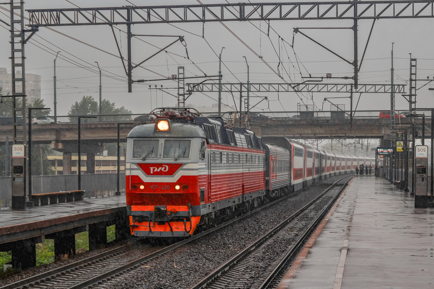 ЧС7-228