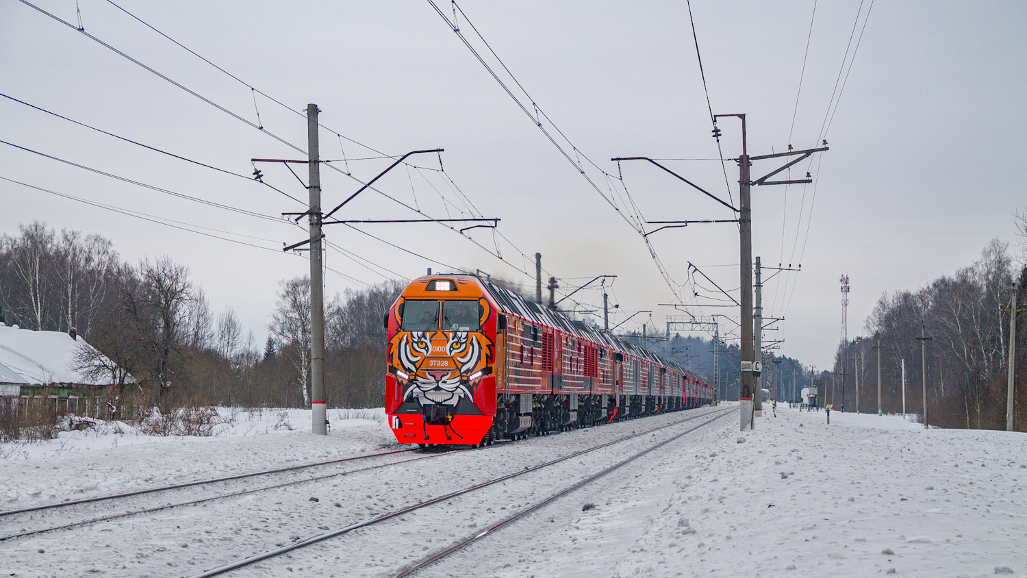 3ТЭ28-0100