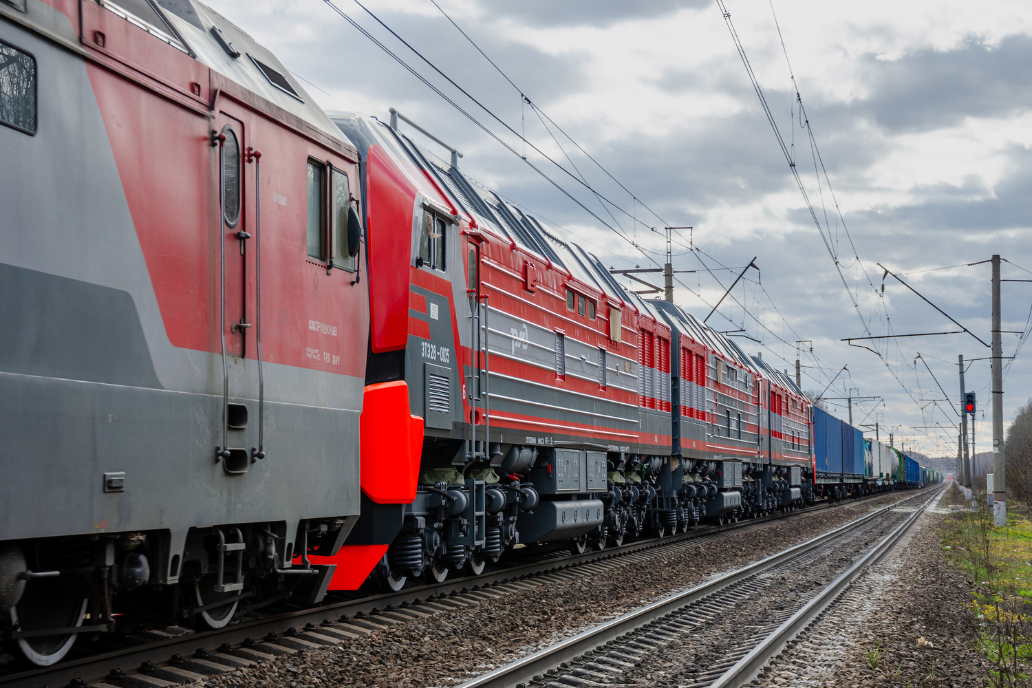 3ТЭ28-0105