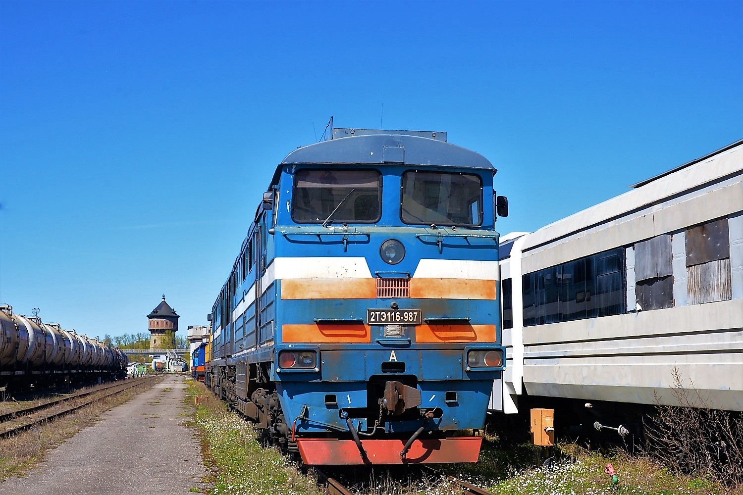 2ТЭ116-987