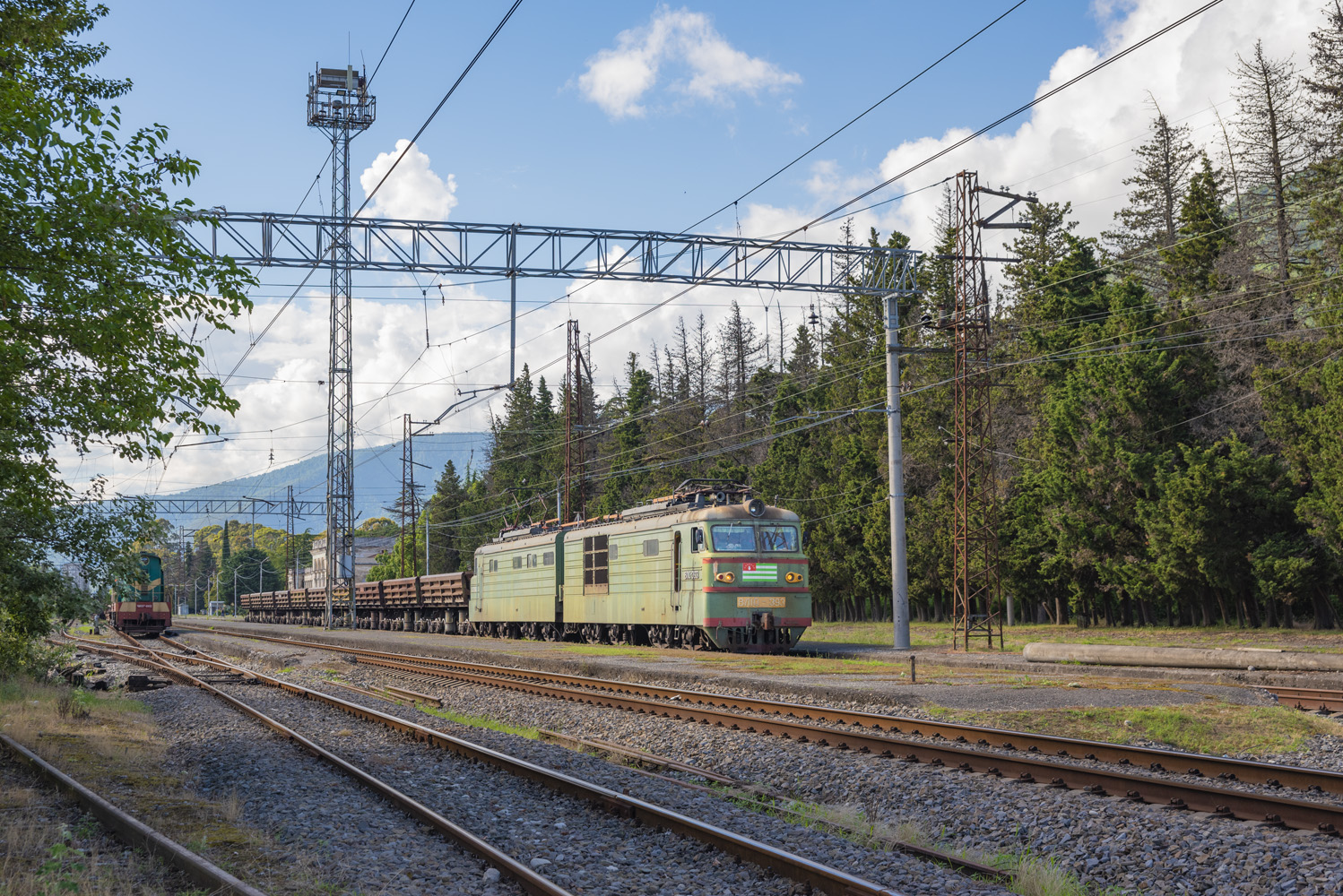 ВЛ10-393
