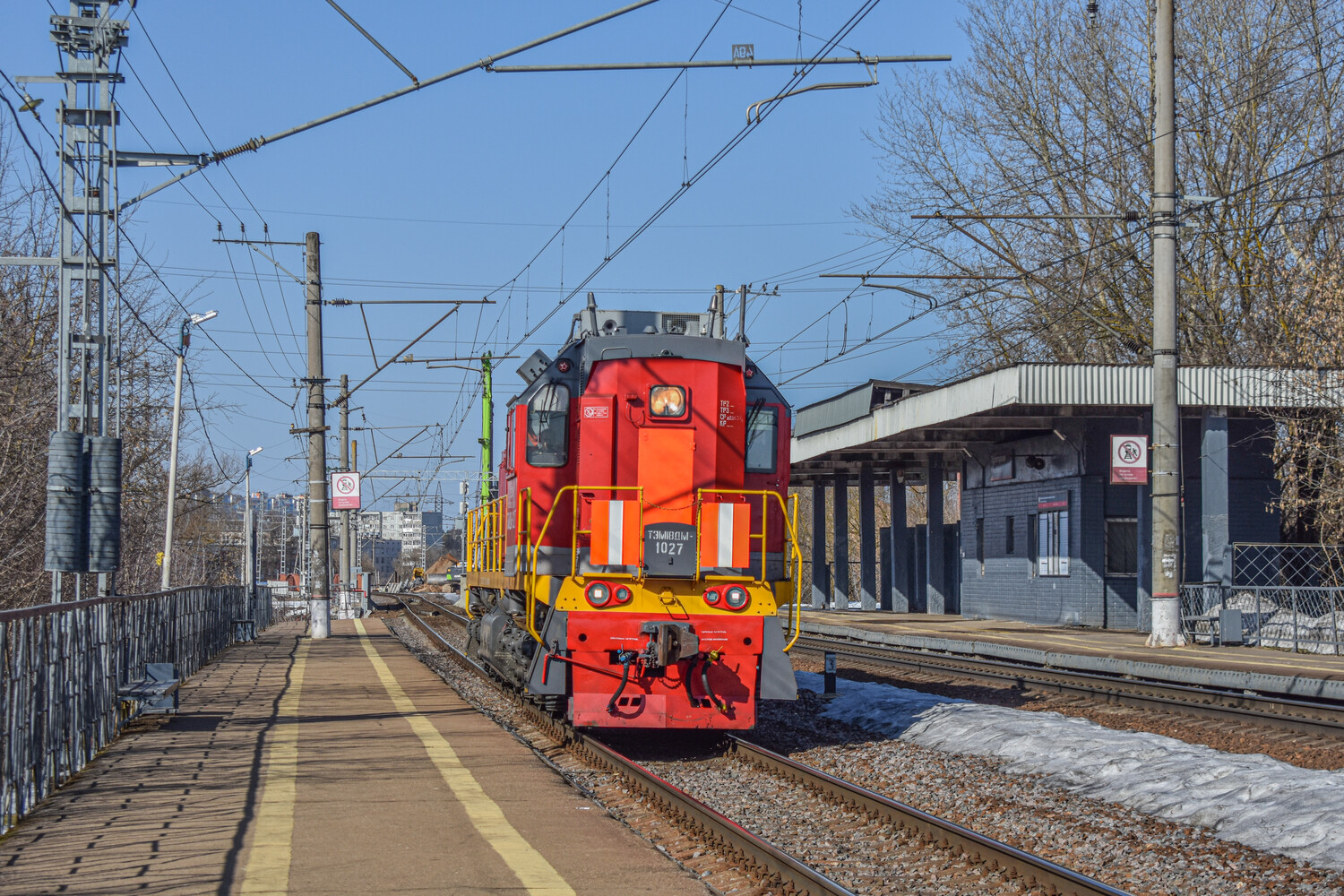 ТЭМ18ДМ-1027