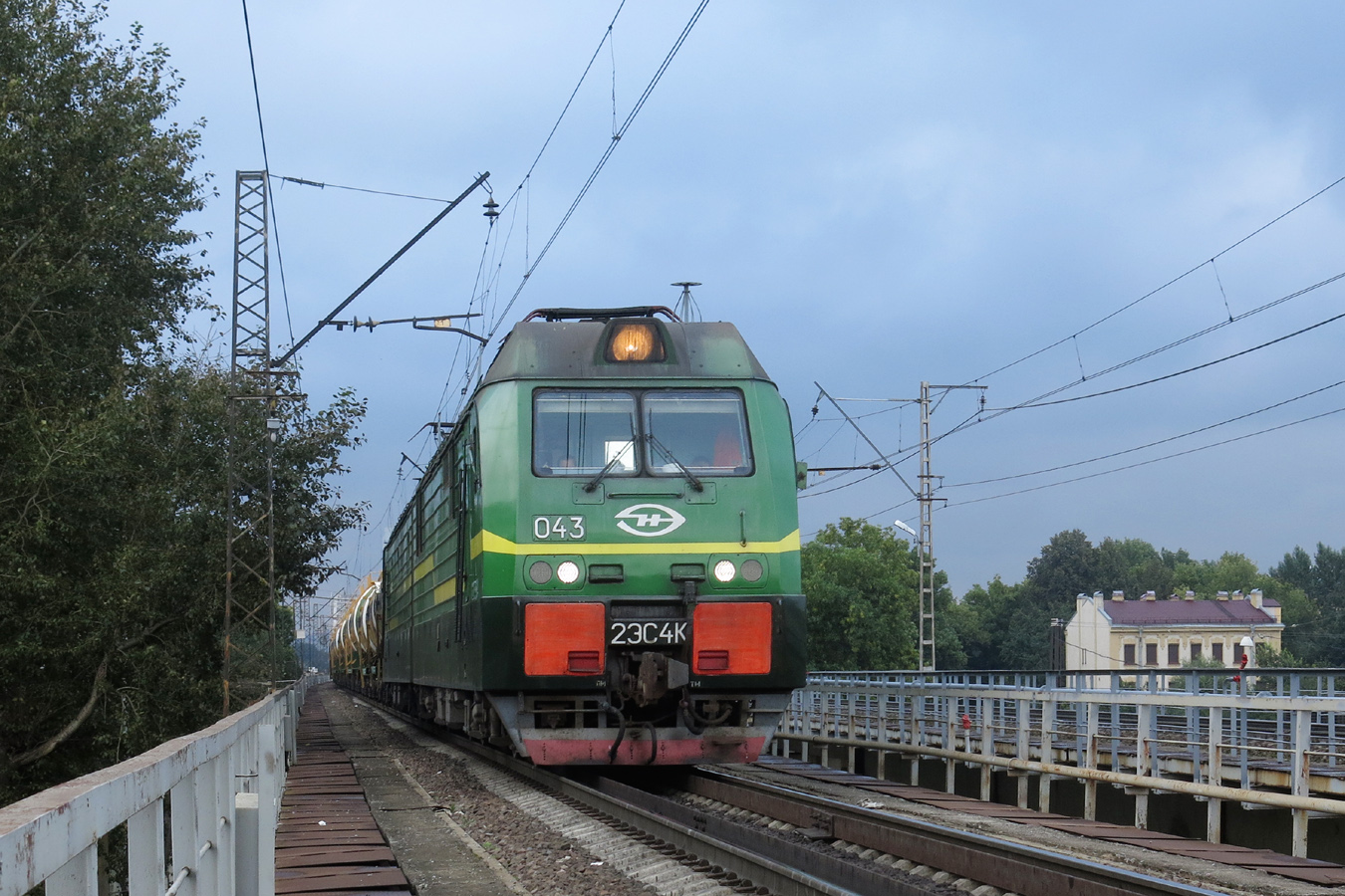2ЭС4К-043