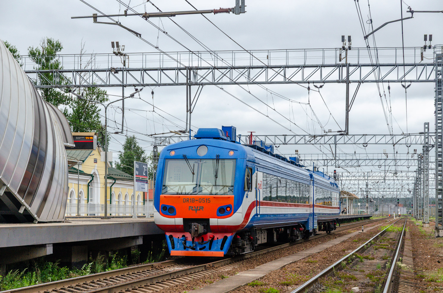 ДР1Б-515