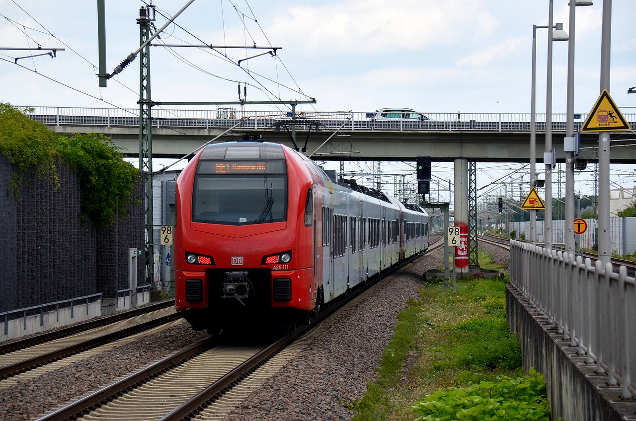 429 111