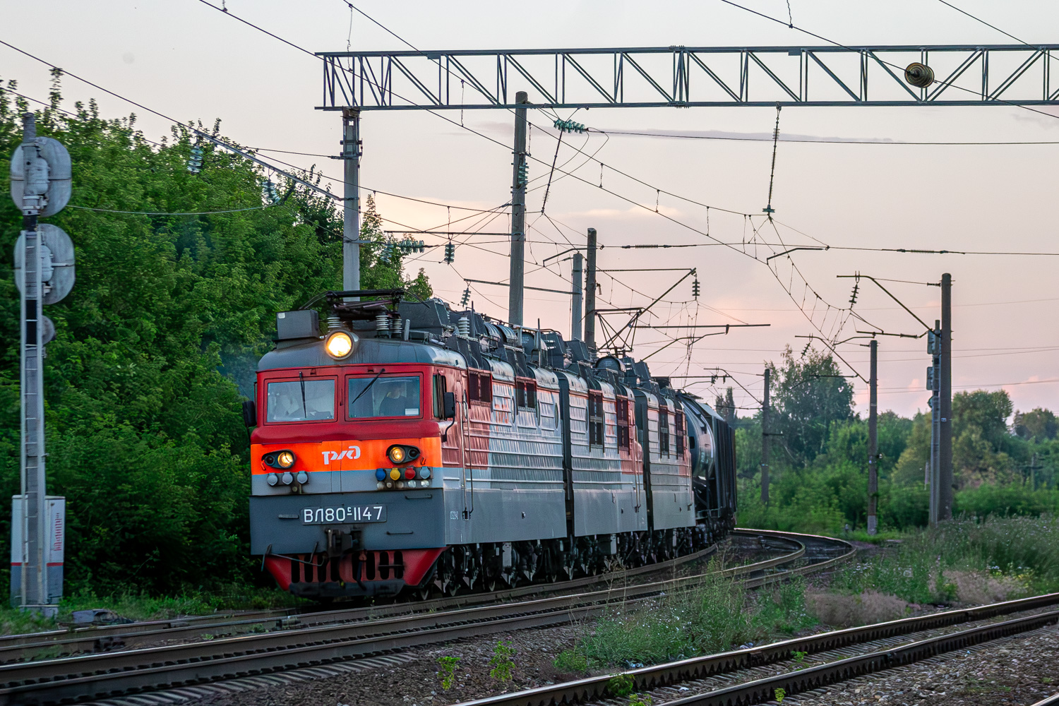 ВЛ80С-1147