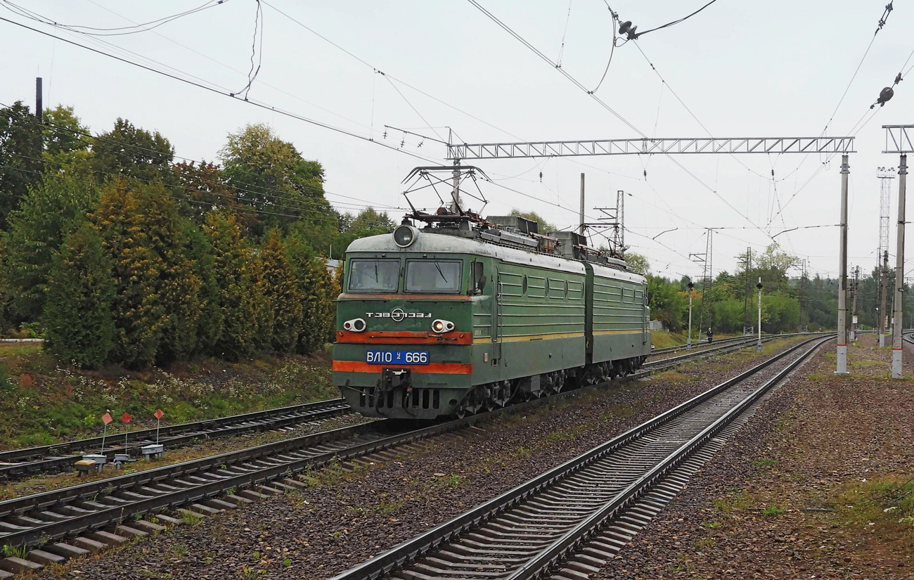 ВЛ10У-666
