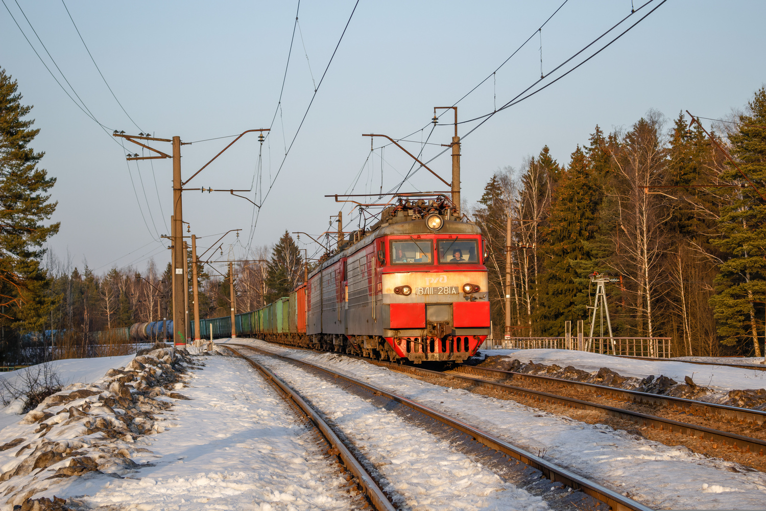 ВЛ11-281