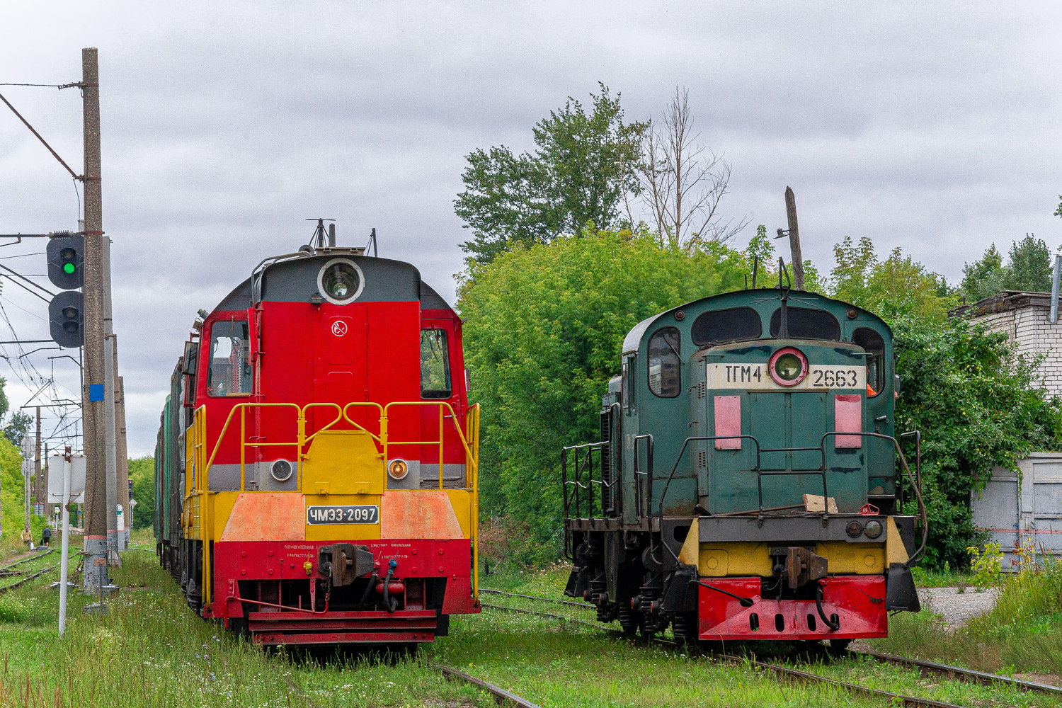ЧМЭ3-2097; ТГМ4-2663