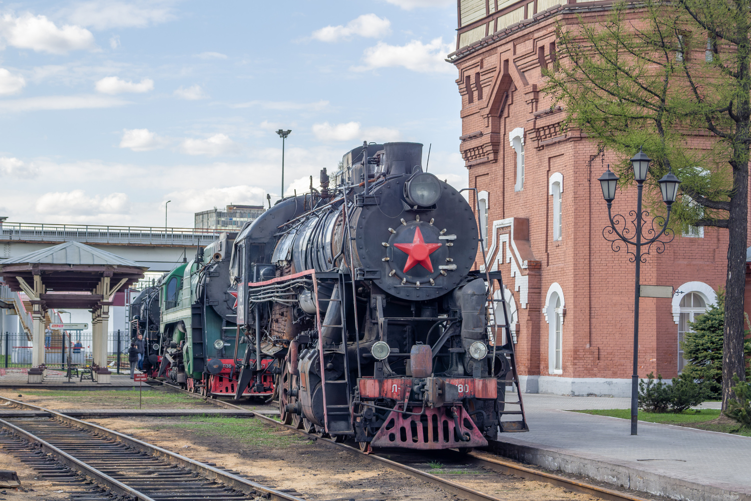 Л-2180