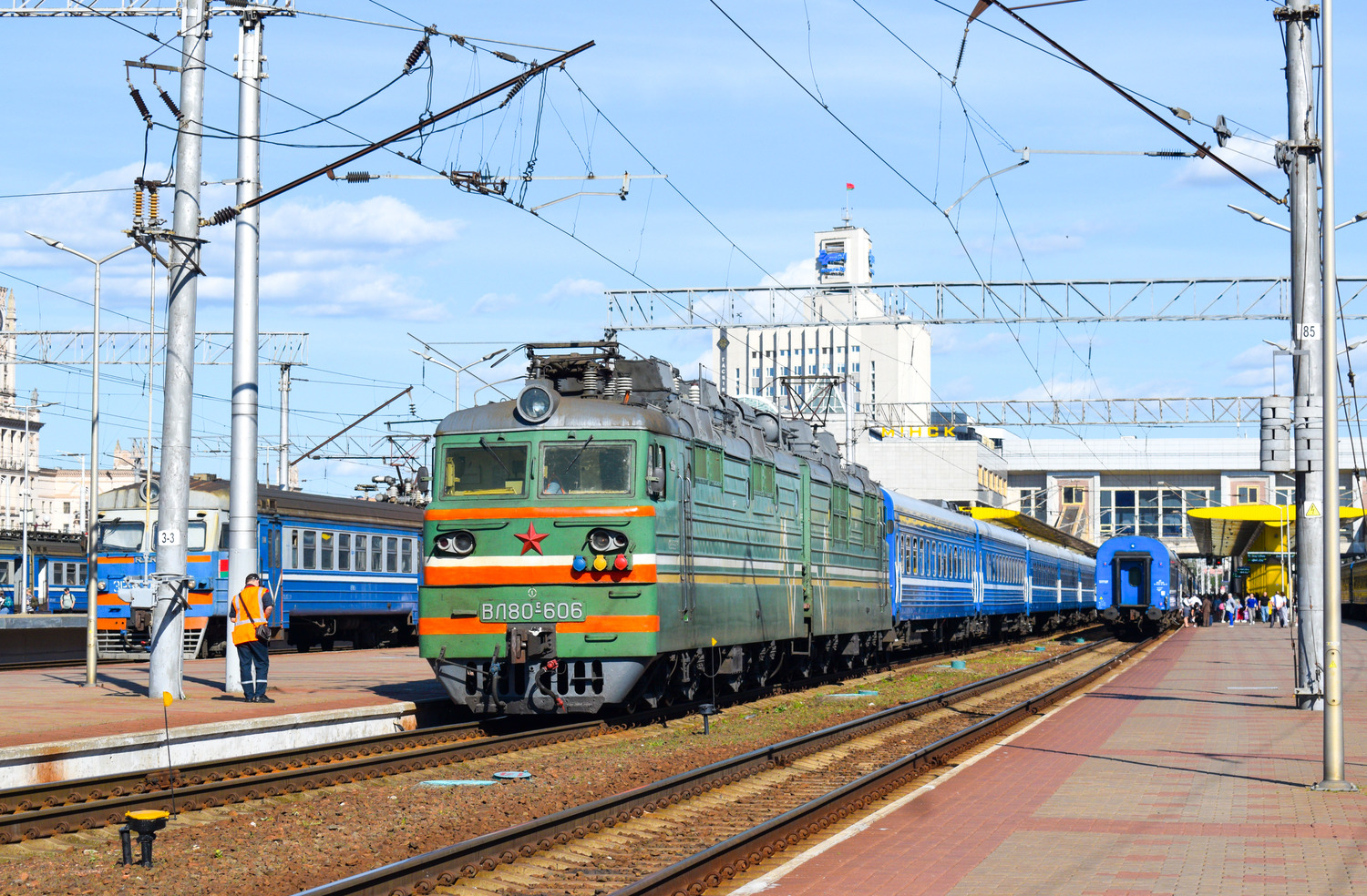 ВЛ80С-606