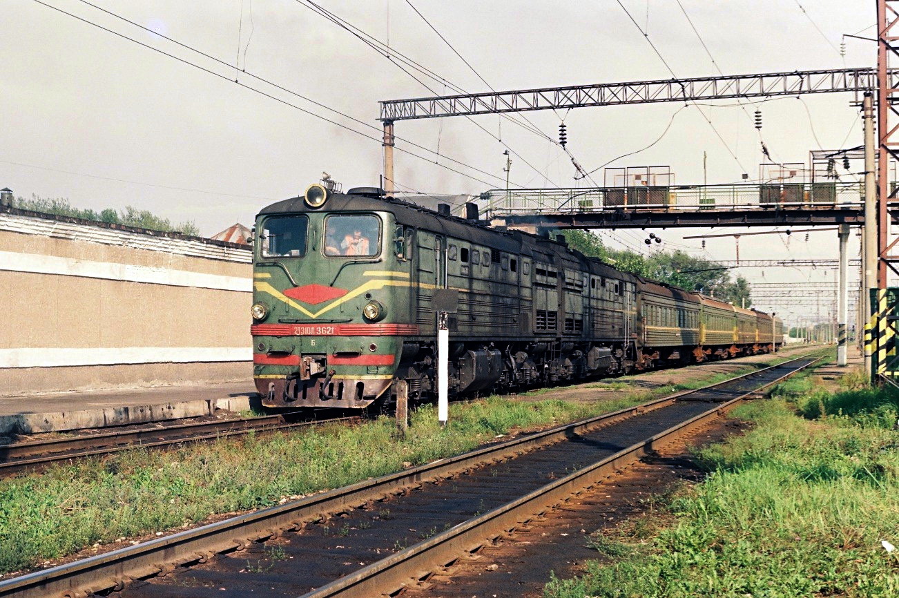 2ТЭ10Л-3621