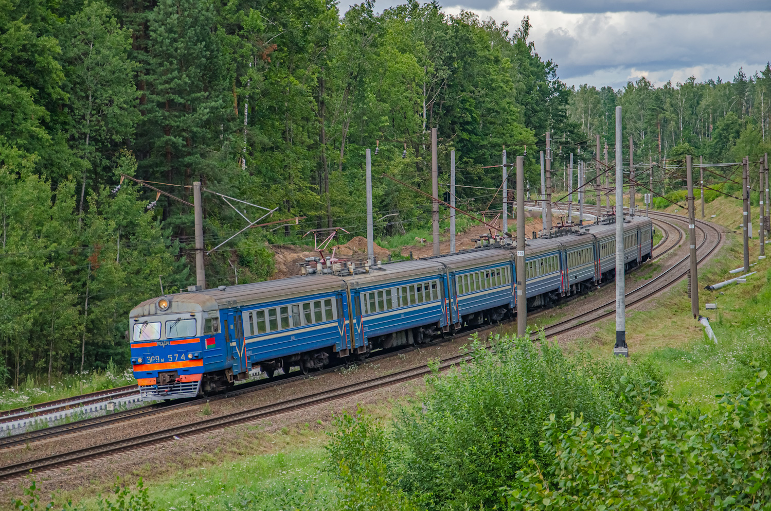 ЭР9М-574