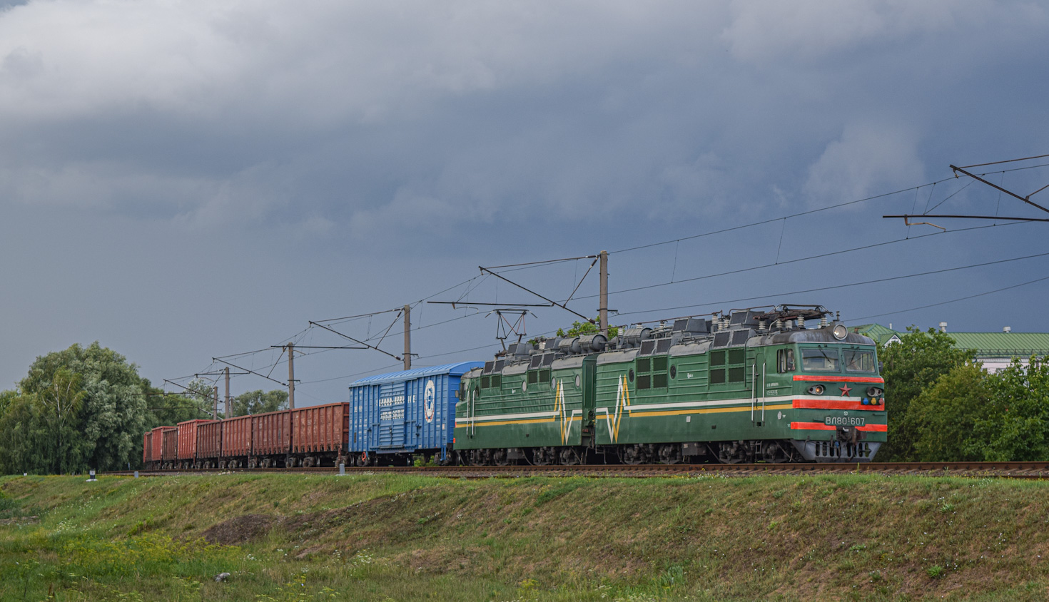 ВЛ80С-607