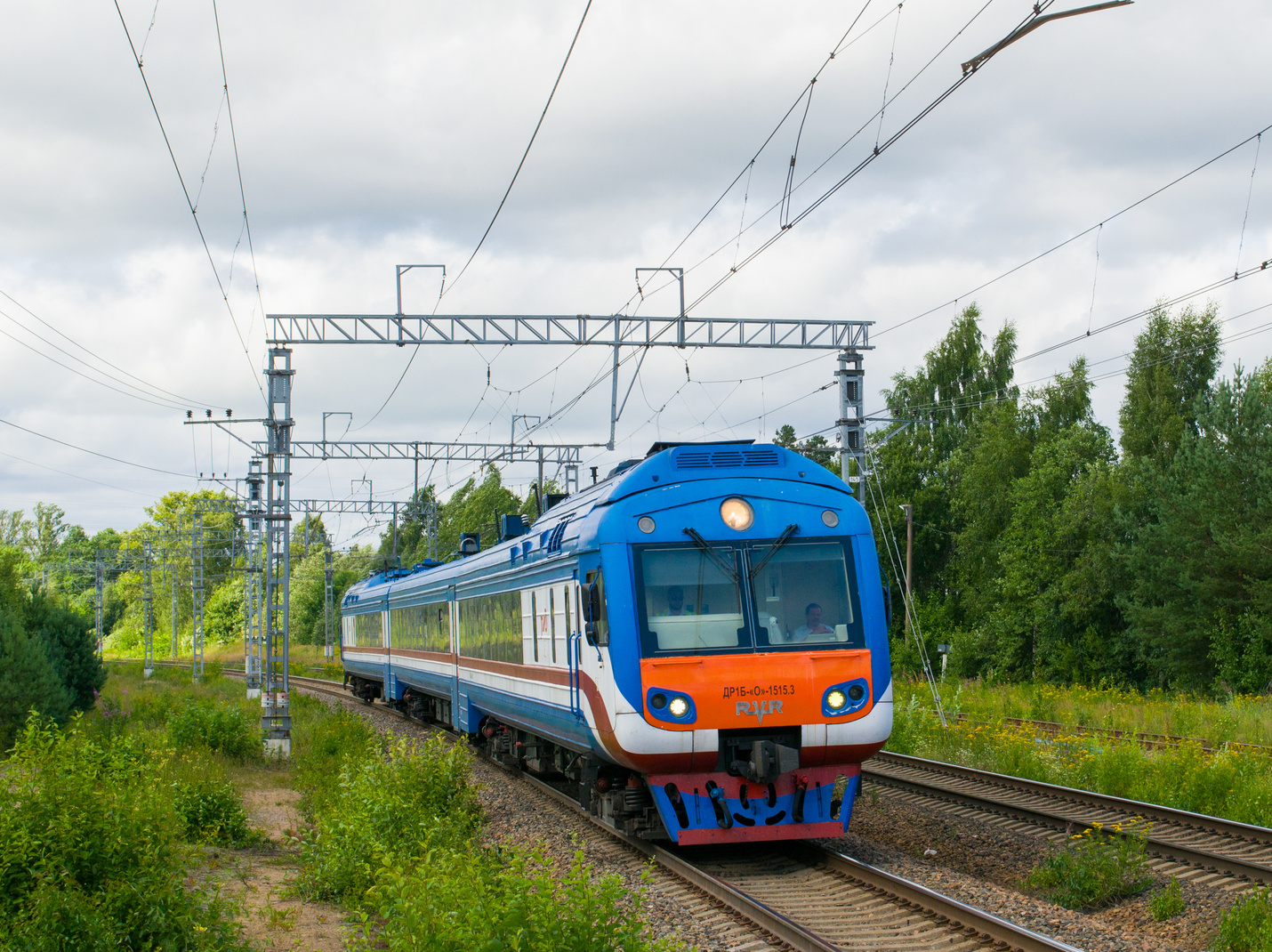 ДР1Б-1515