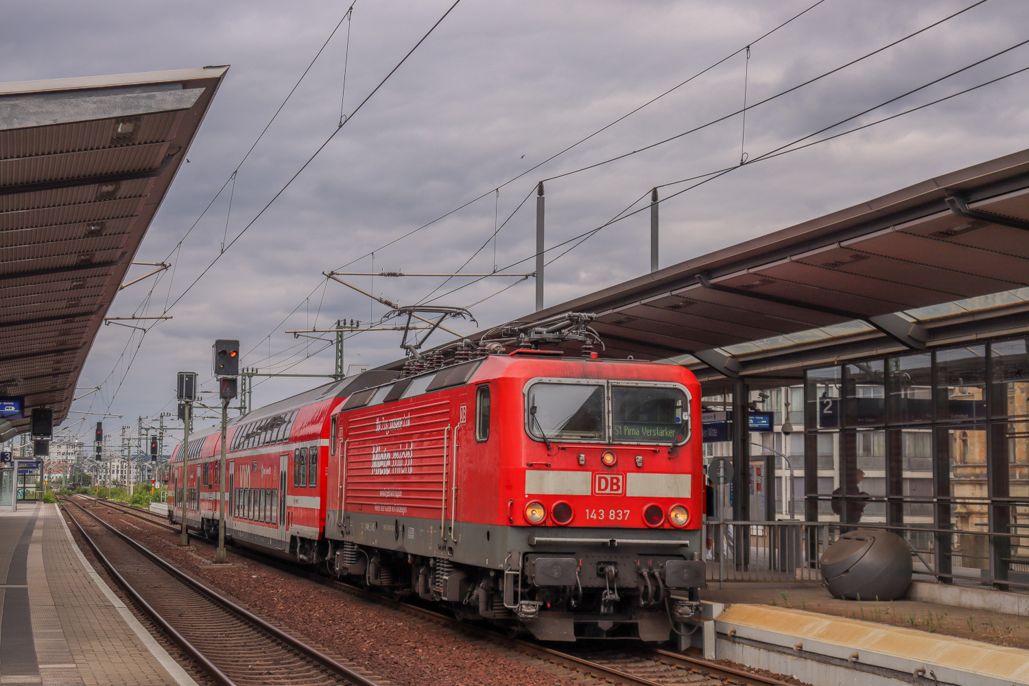143 837-3