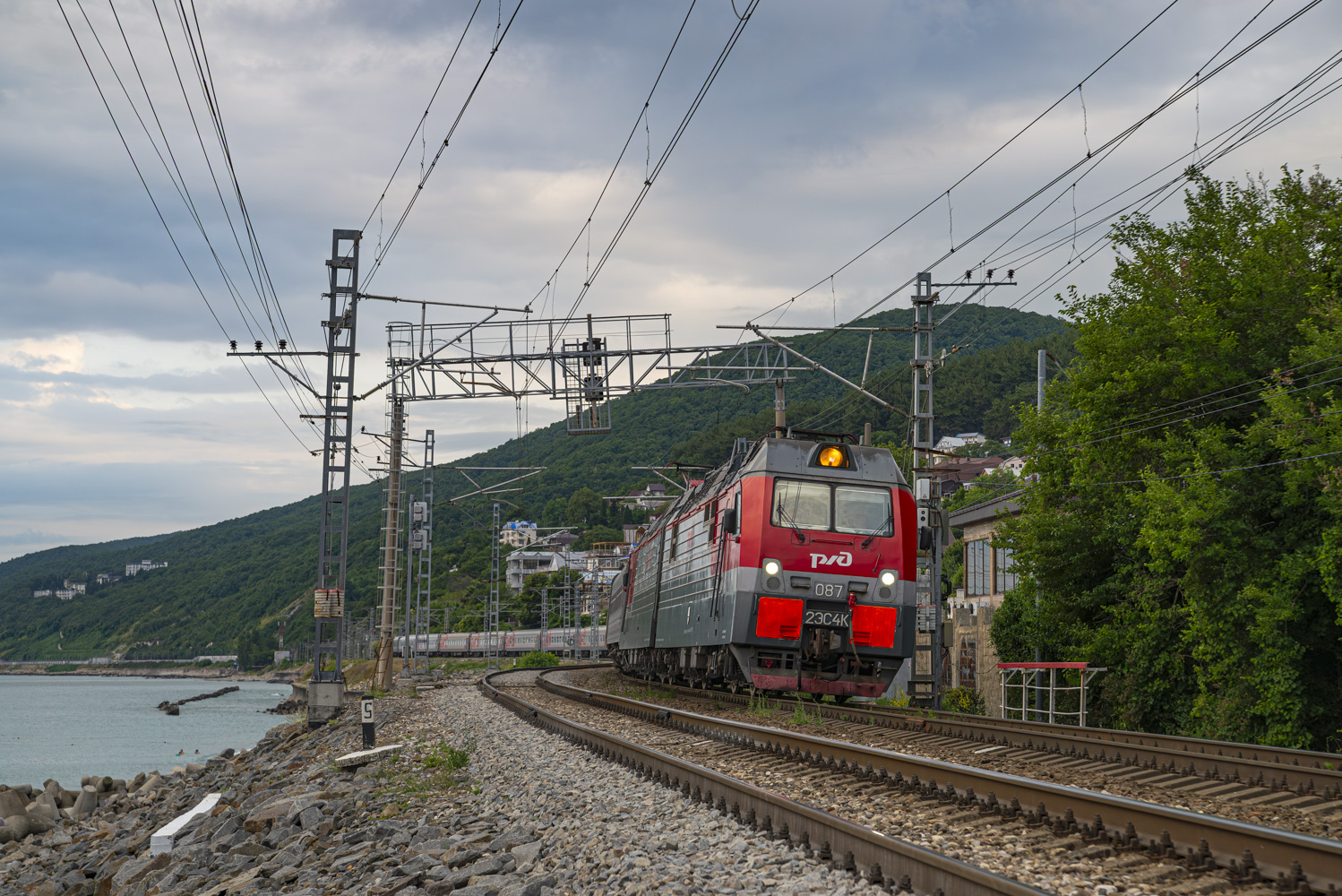 2ЭС4К-087