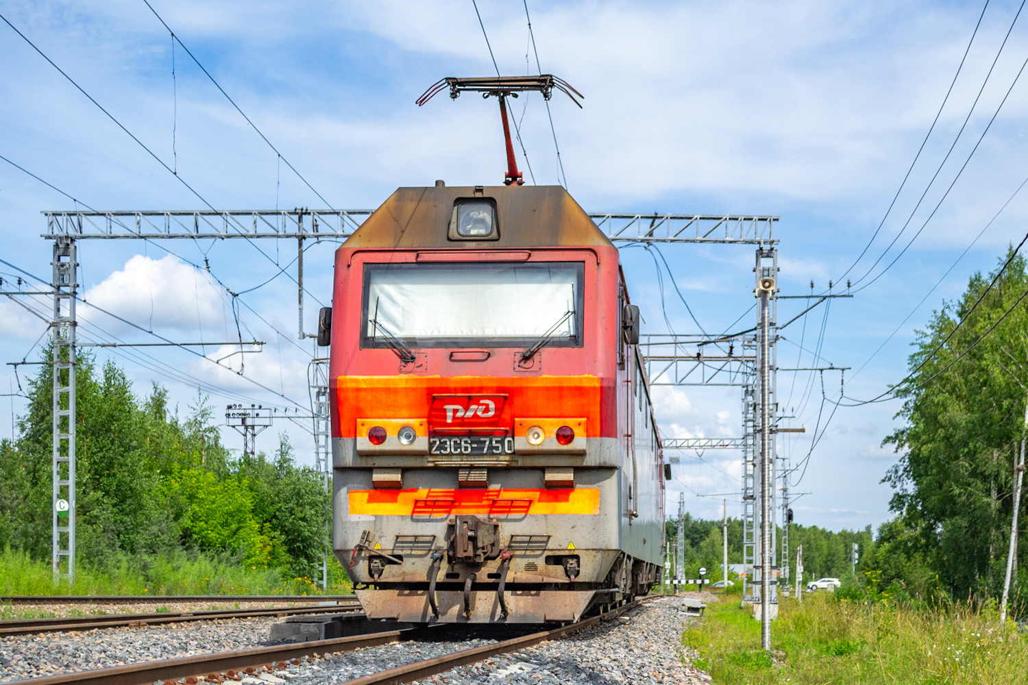 2ЭС6-750