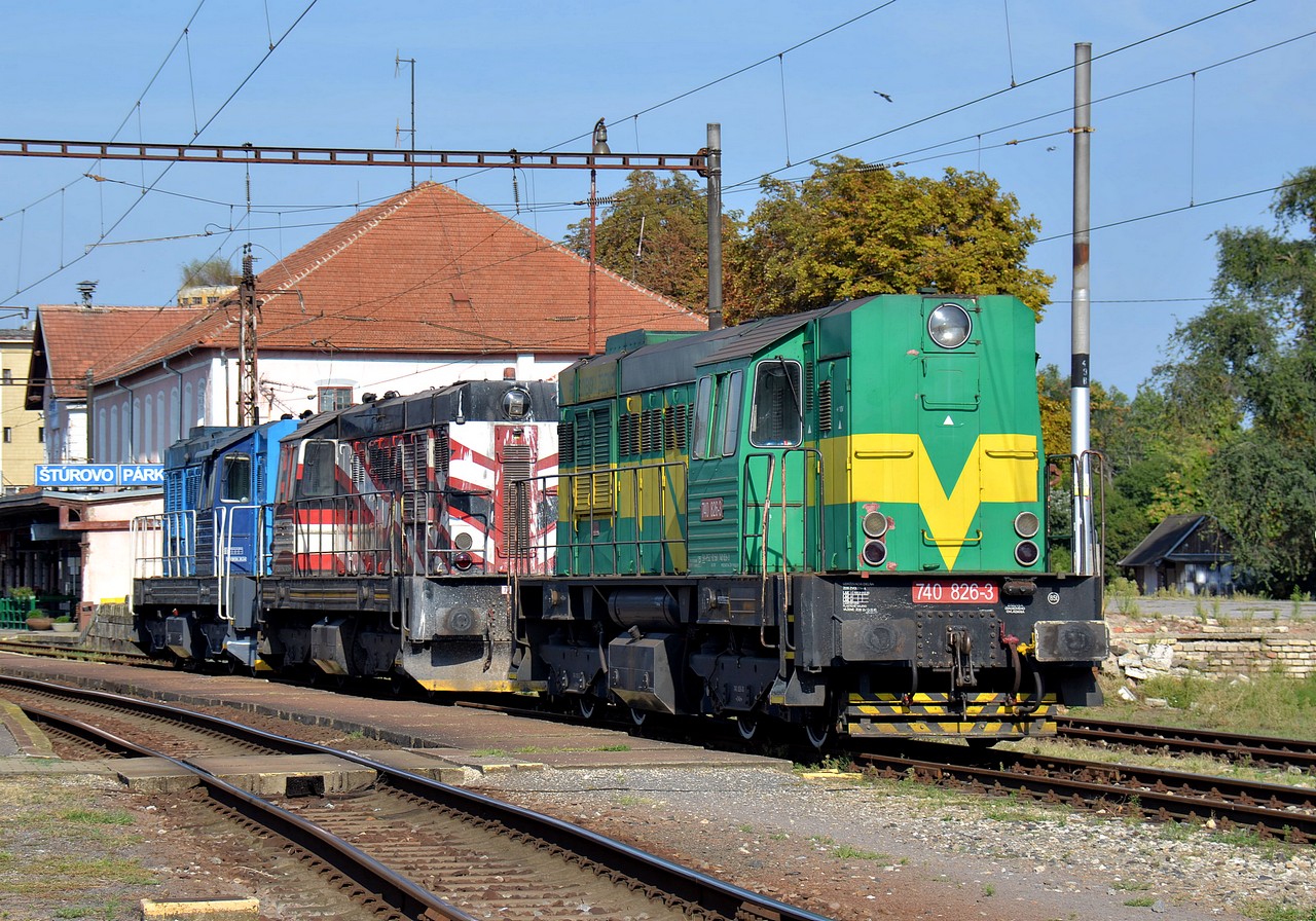 740 826-3