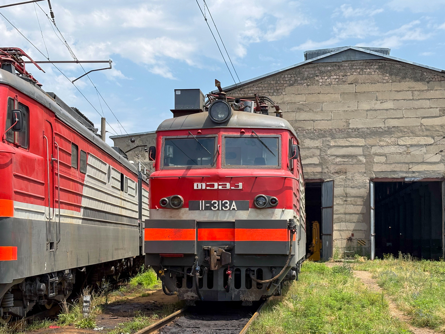 ВЛ11М-313