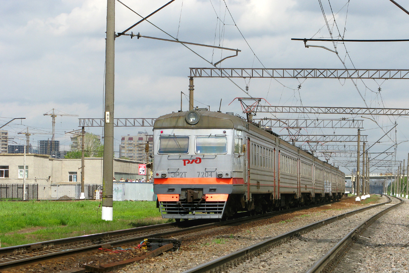 ЭР2Т-7204
