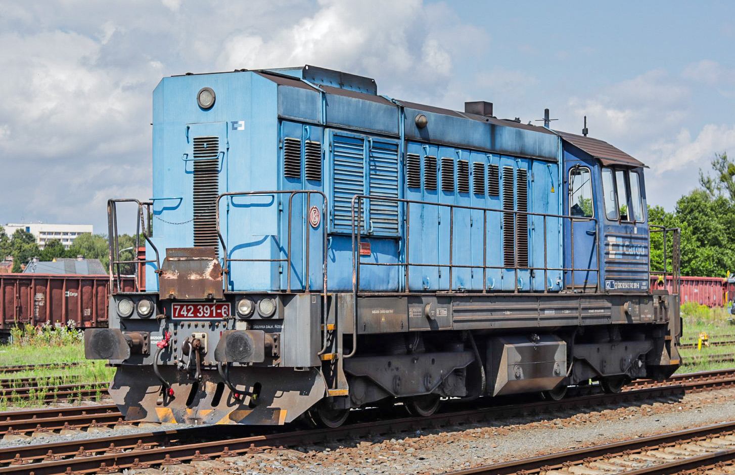 742 391-6