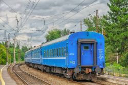 Пассажирские и служебные вагоны