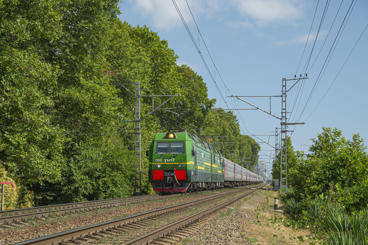 2ЭС4К-066
