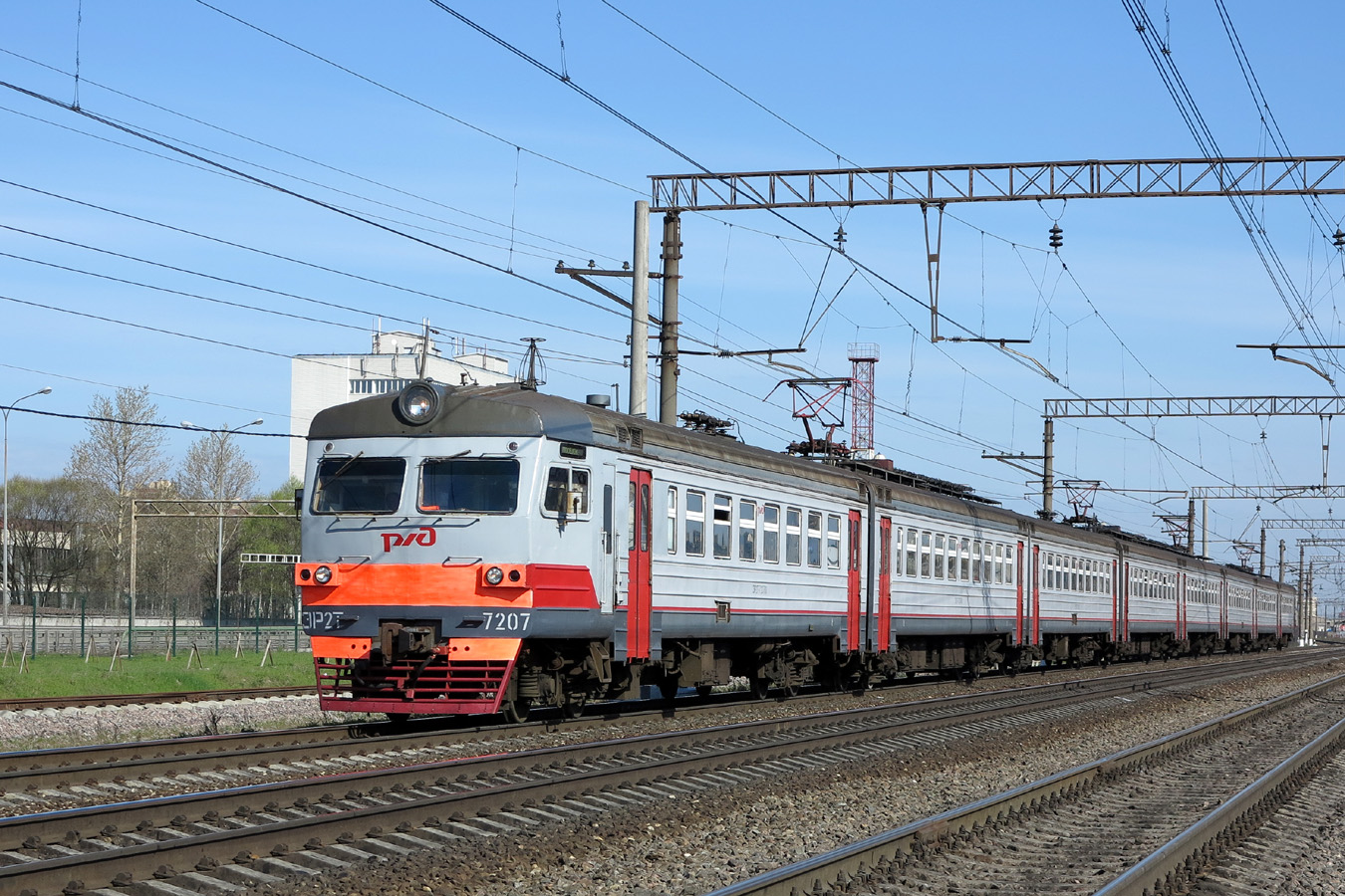 ЭР2Т-7207