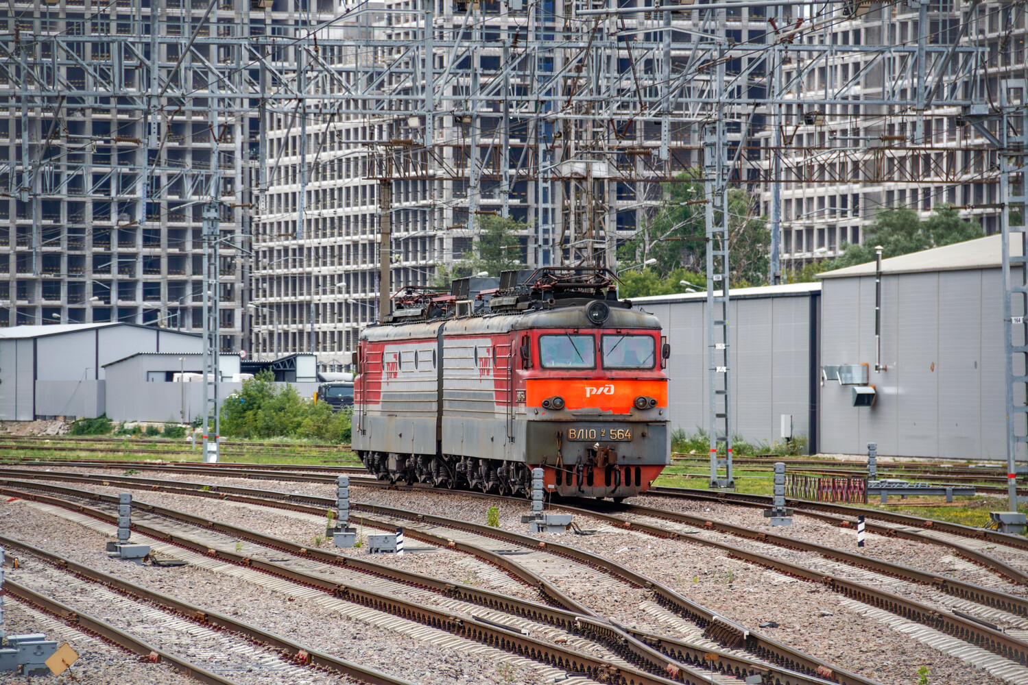 ВЛ10У-564