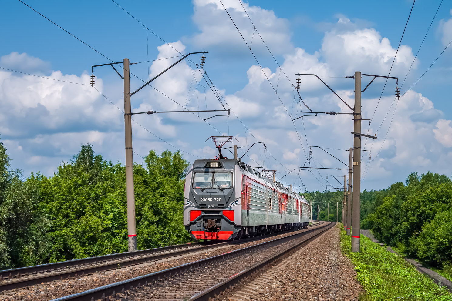 2ЭС5К-720