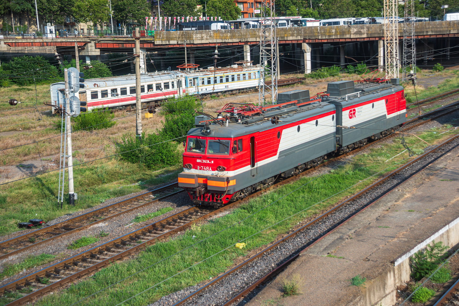 ВЛ11.8-748
