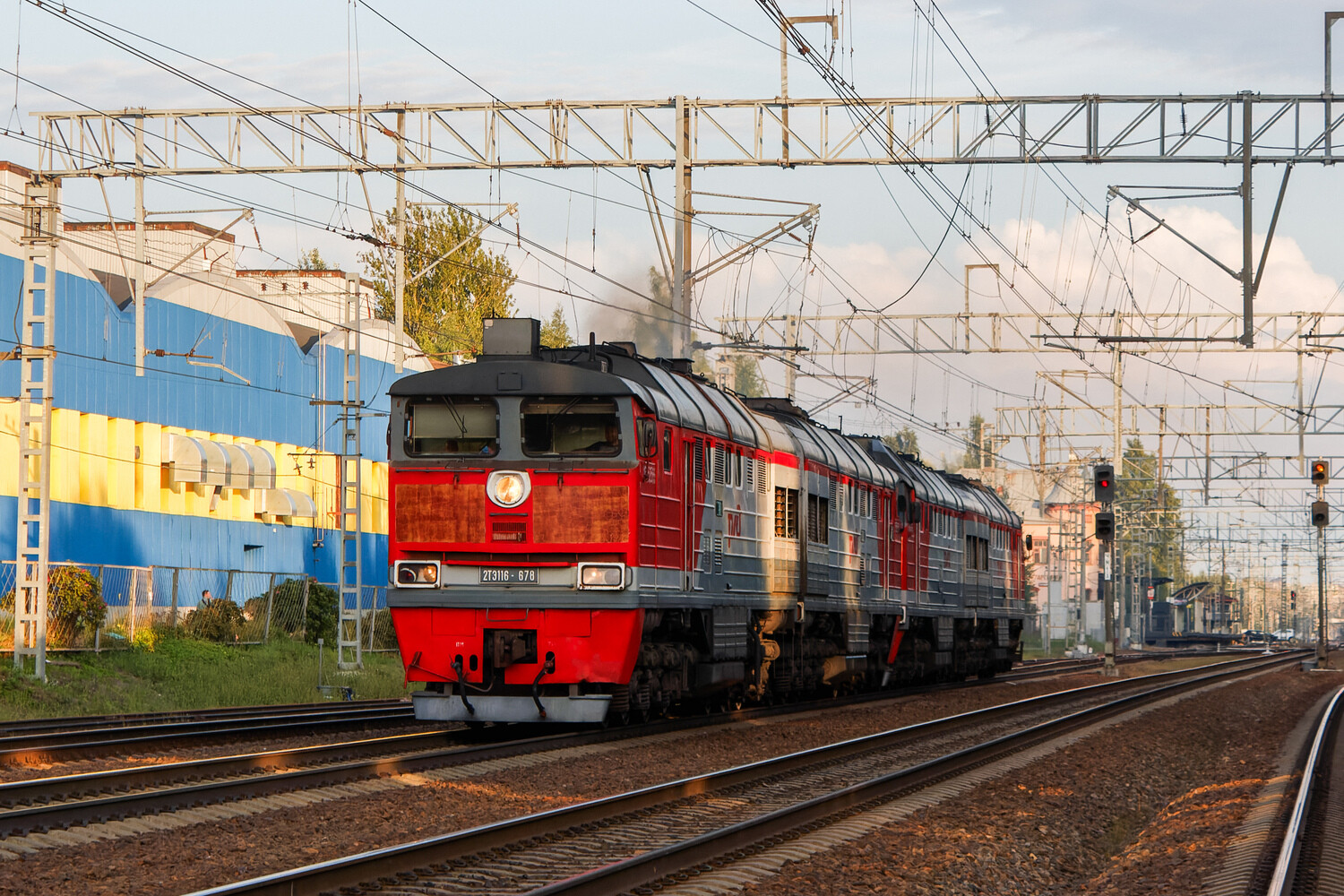 2ТЭ116-678
