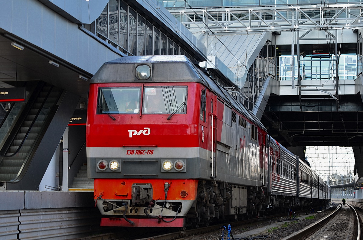 ТЭП70БС-176