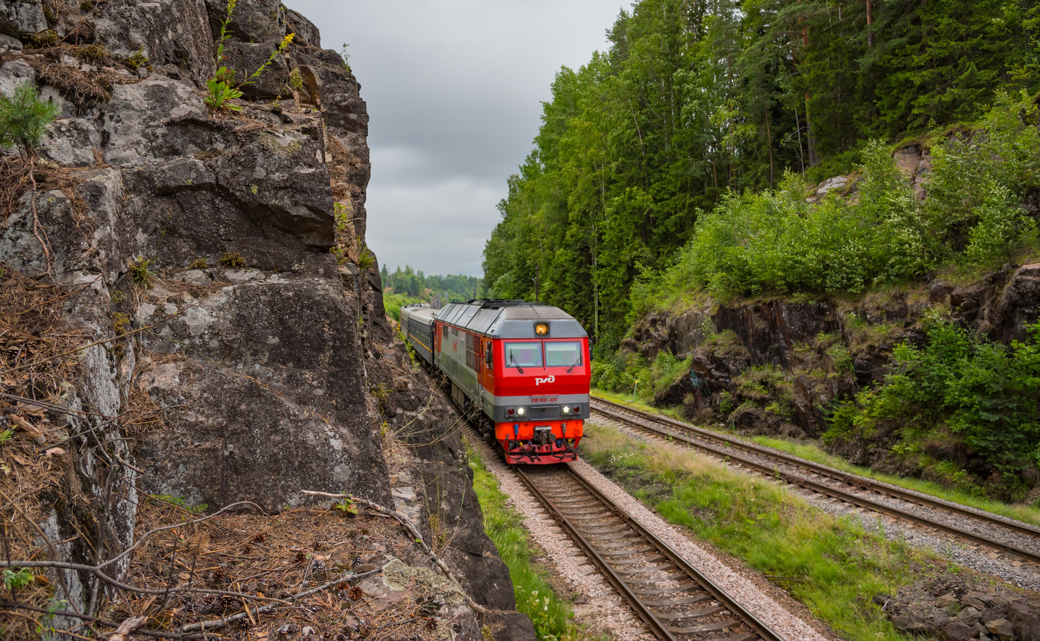 ТЭП70БС-324