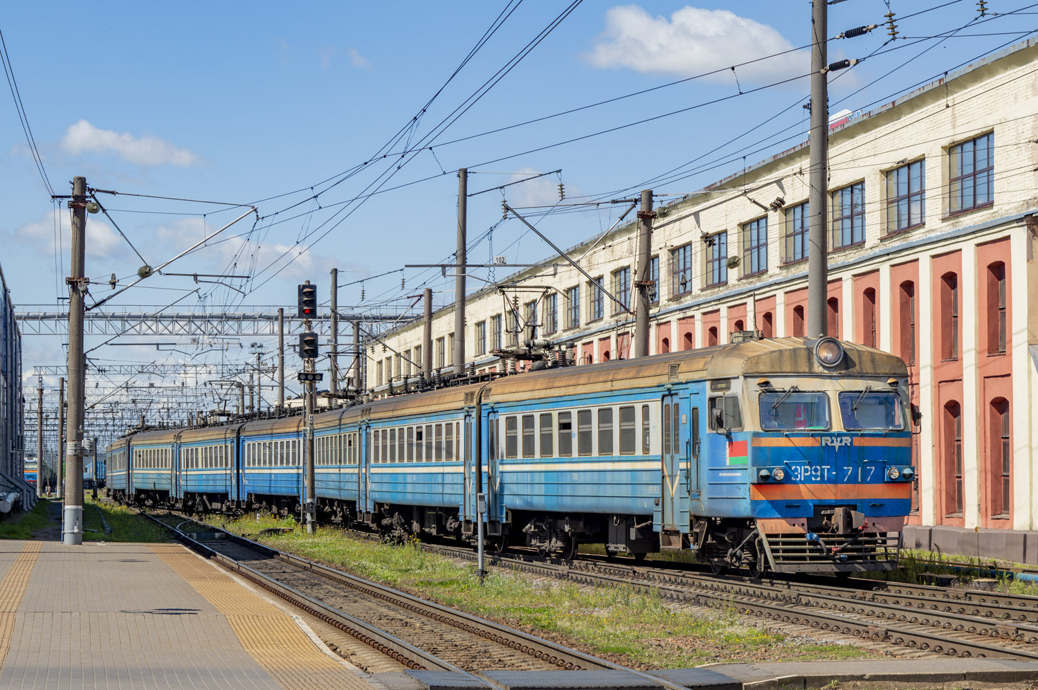 ЭР9Т-717