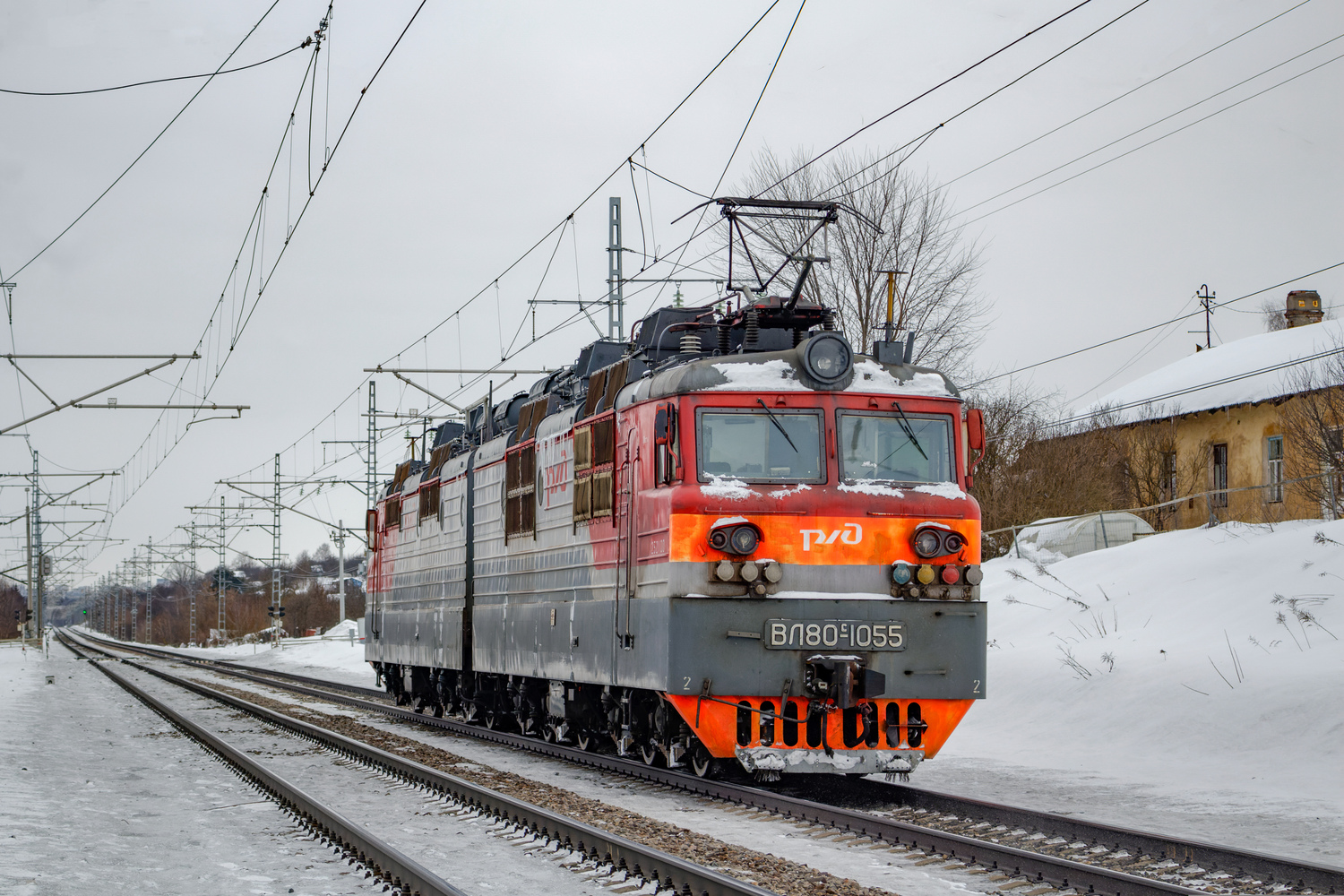 ВЛ80С-1055