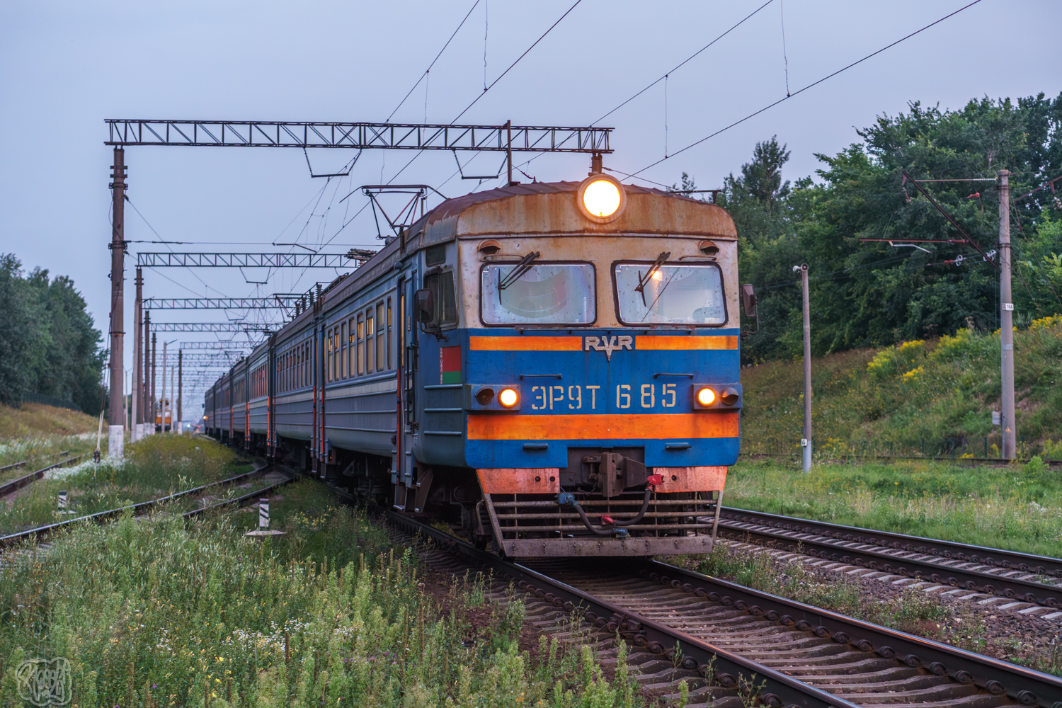 ЭР9Т-685
